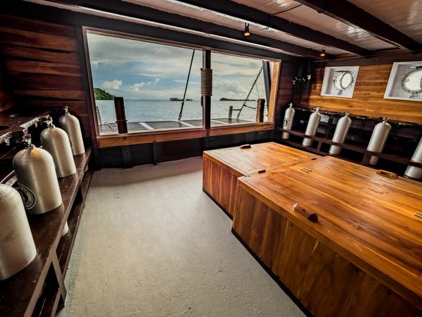 Custom Built Phinisi | Akomo Isseki