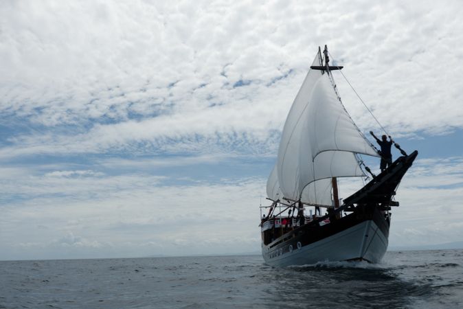 Custom Built Phinisi | Akomo Isseki