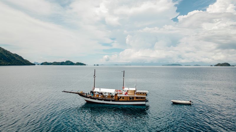 Custom Built Phinisi | Kira Kira