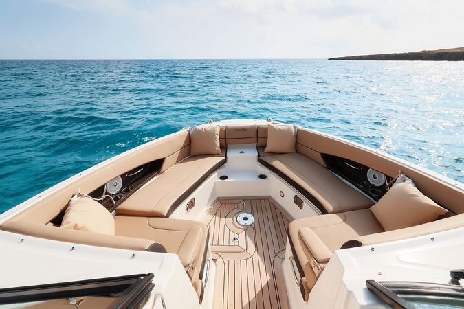 Sea Ray 350 Sundancer | No Limit