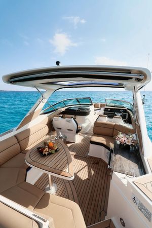 Sea Ray 350 Sundancer | No Limit