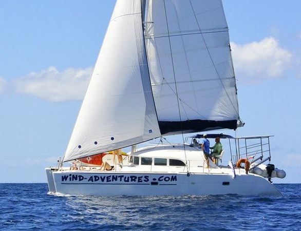 Lagoon 38 | Wind and Kite