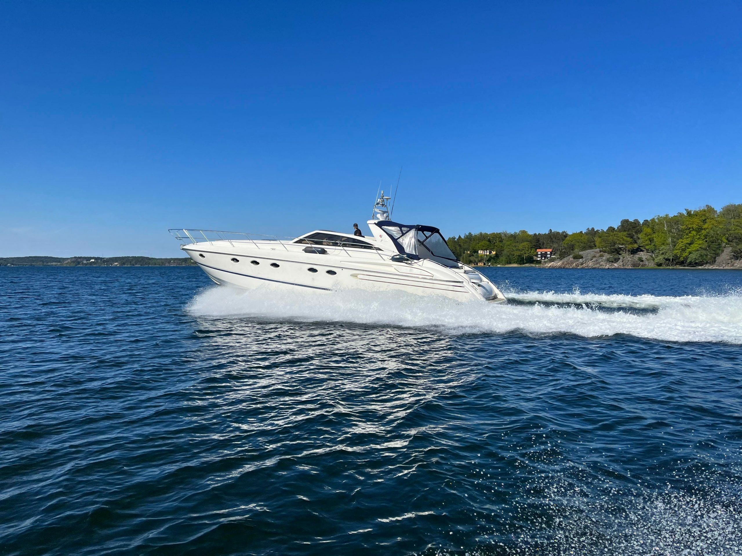 Princess V52 | Wait and Sea