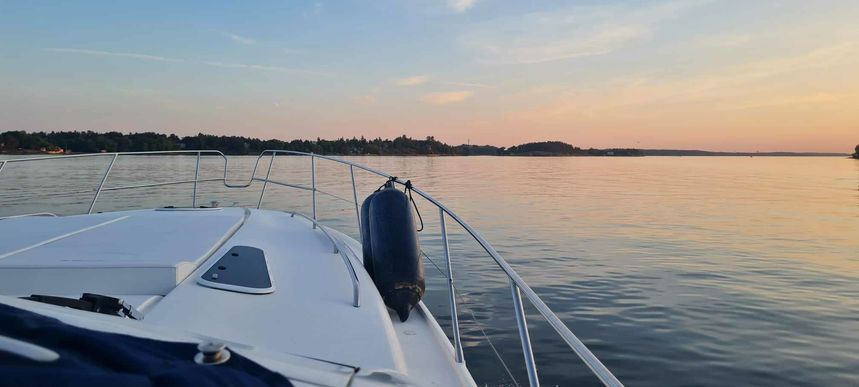 Princess V52 | Wait and Sea