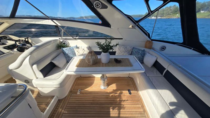 Princess V52 | Wait and Sea