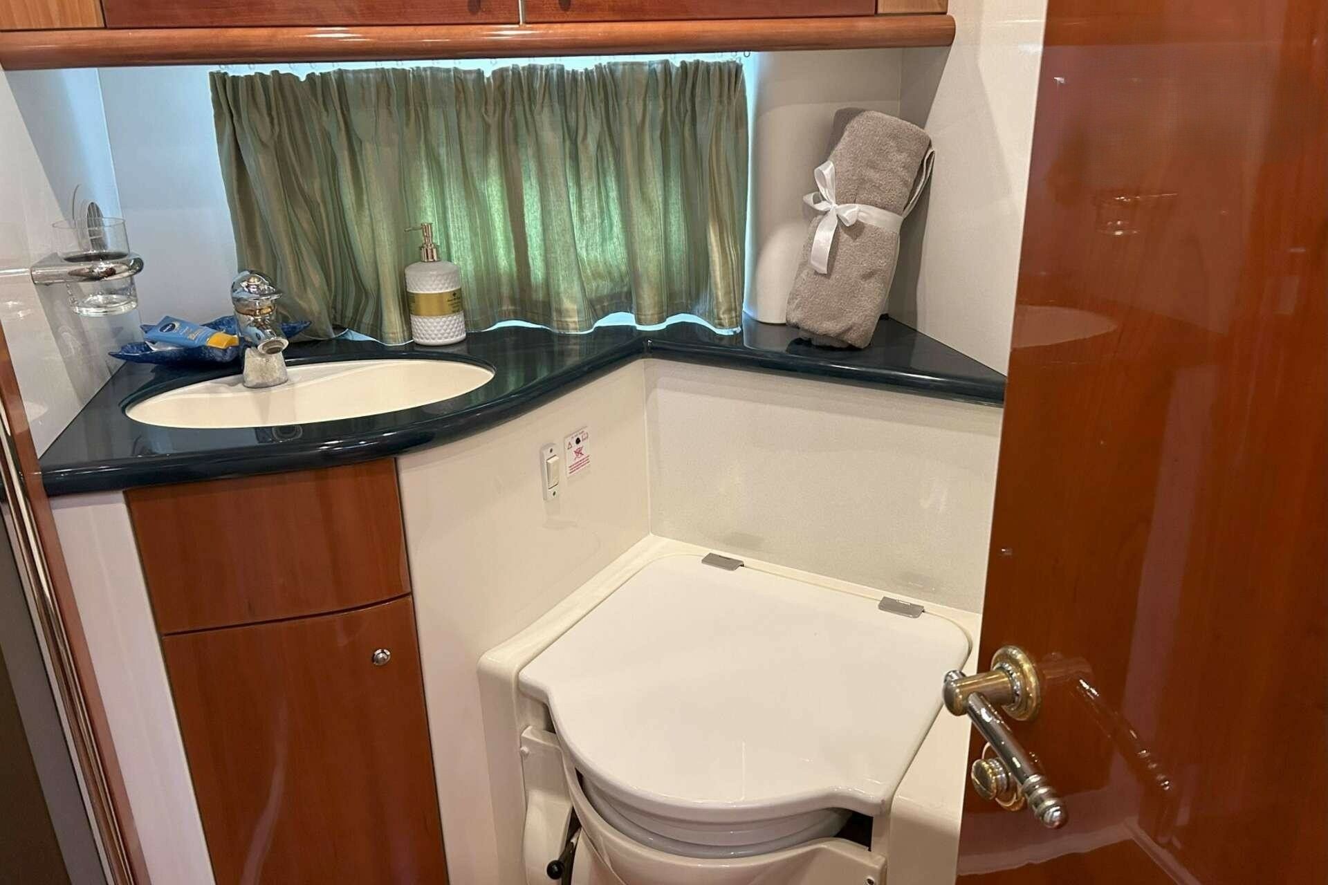 Sunseeker Predator 56 | Divina