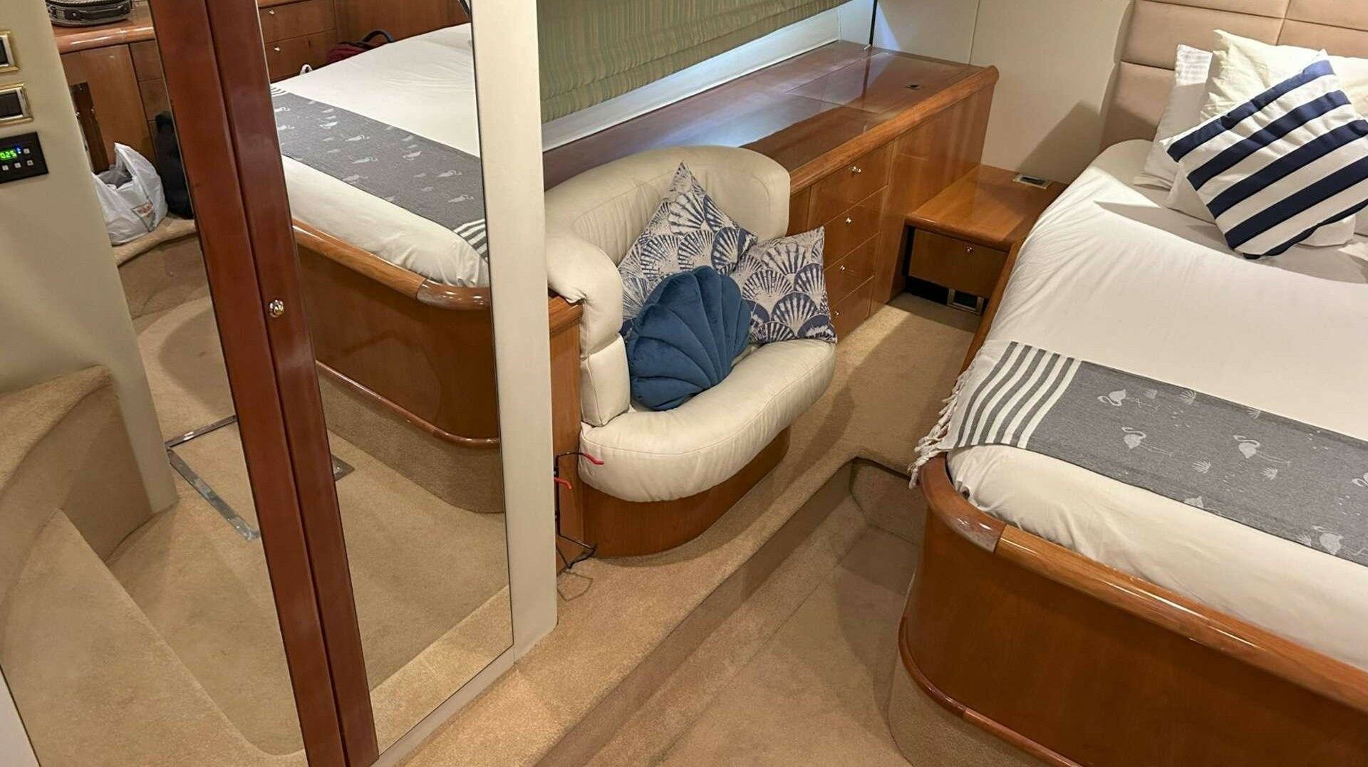 Sunseeker Predator 56 | Divina