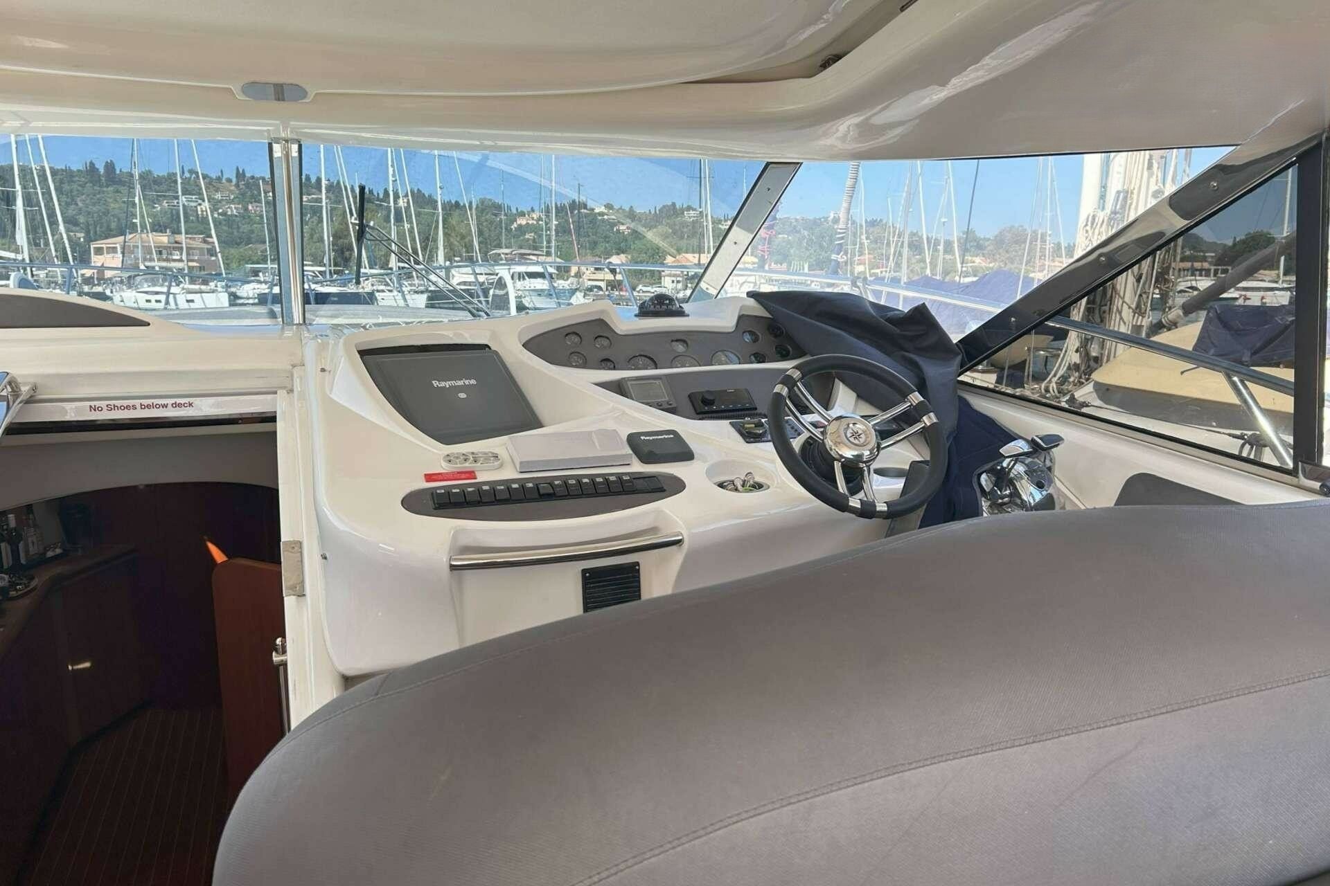 Sunseeker Predator 56 | Divina