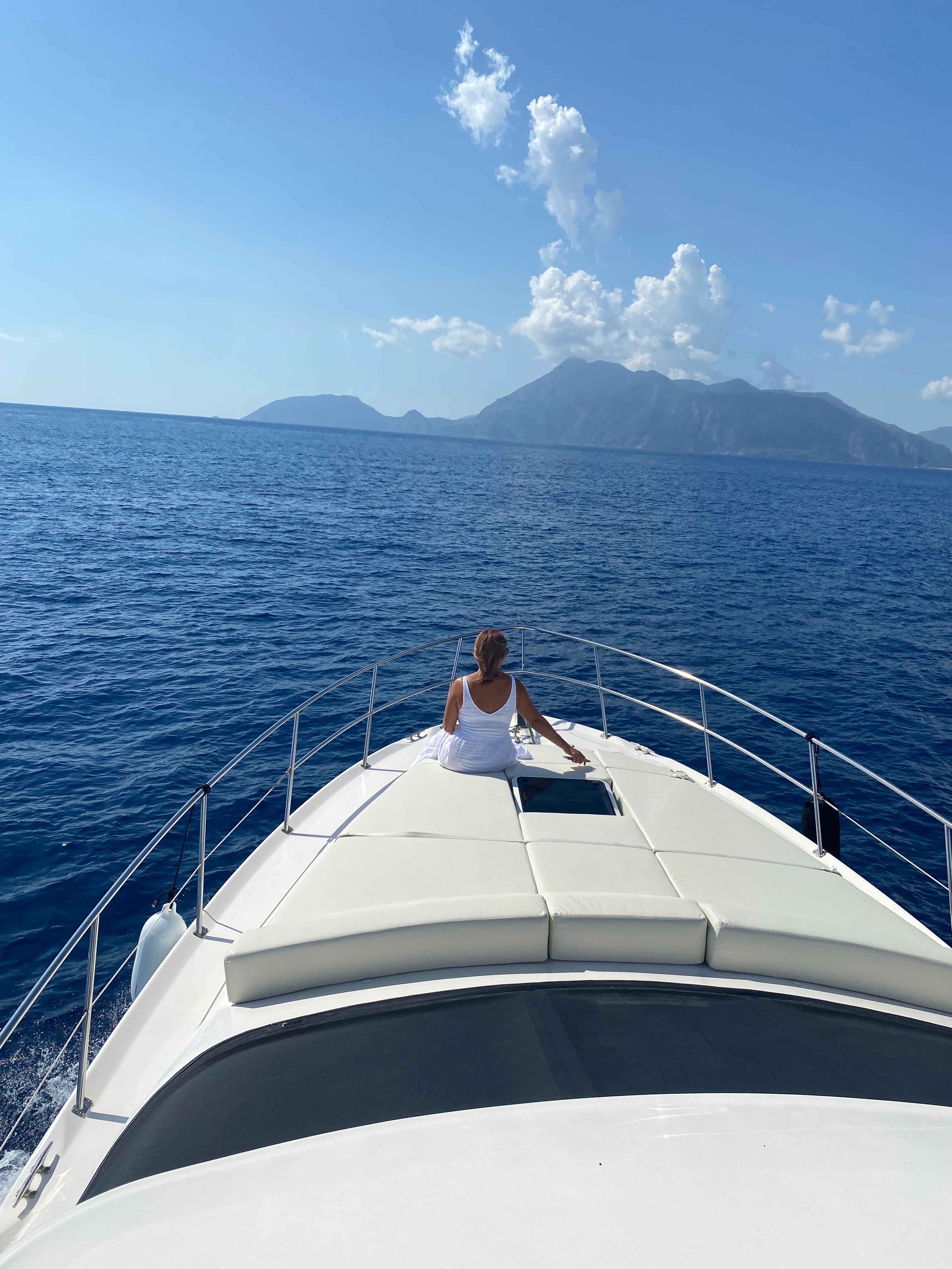 Sea Ray Sedane Bridge 400 | Fantastic VIP