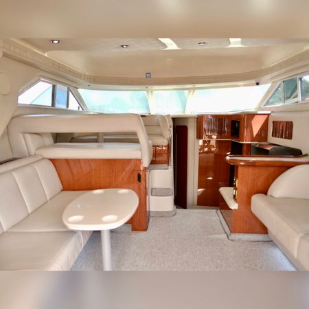 Sea Ray Sedane Bridge 400 | Fantastic VIP