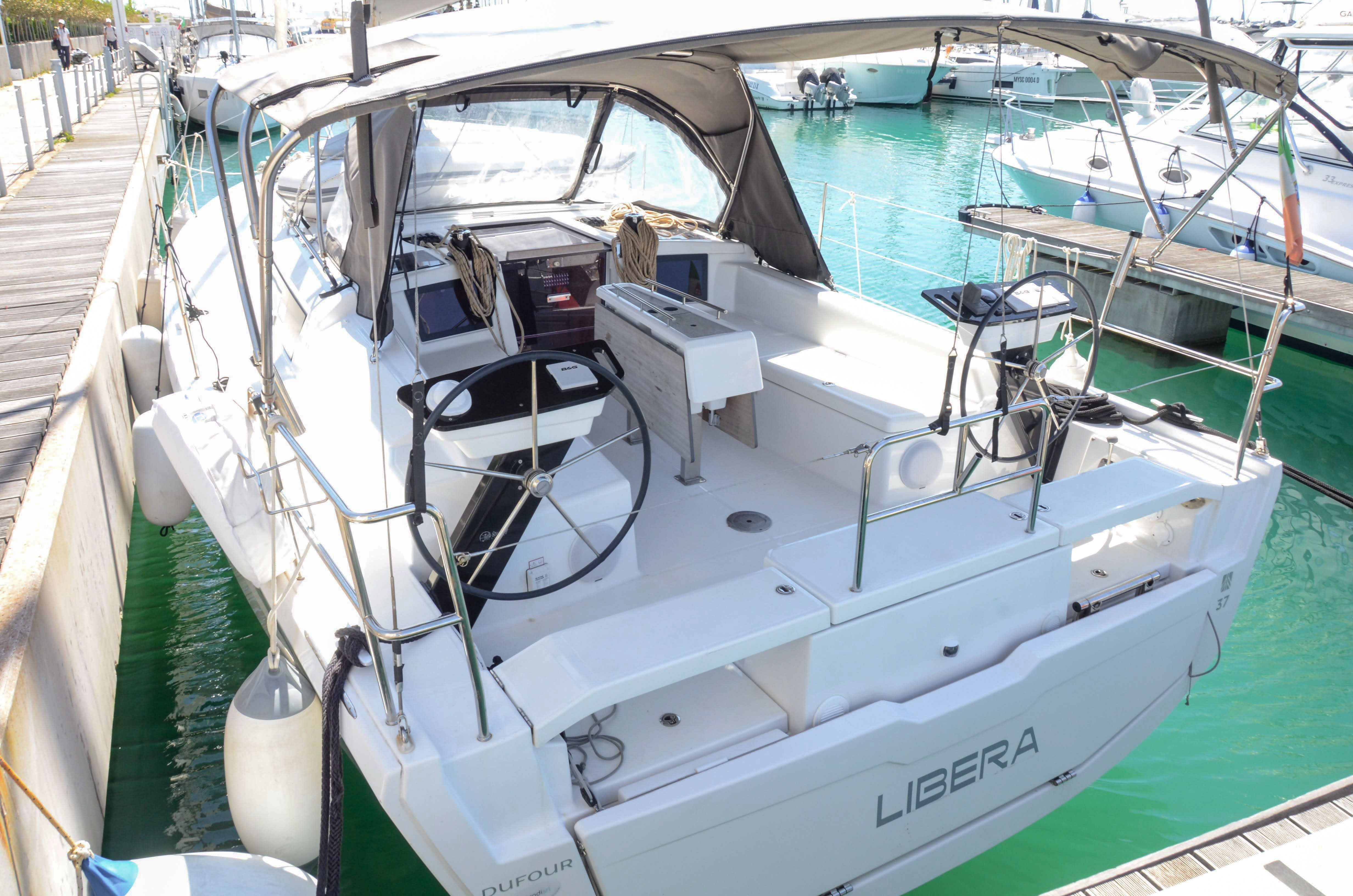 Dufour 37 | Libera