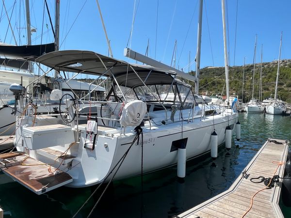 Beneteau Oceanis 51.1 | OceanChill