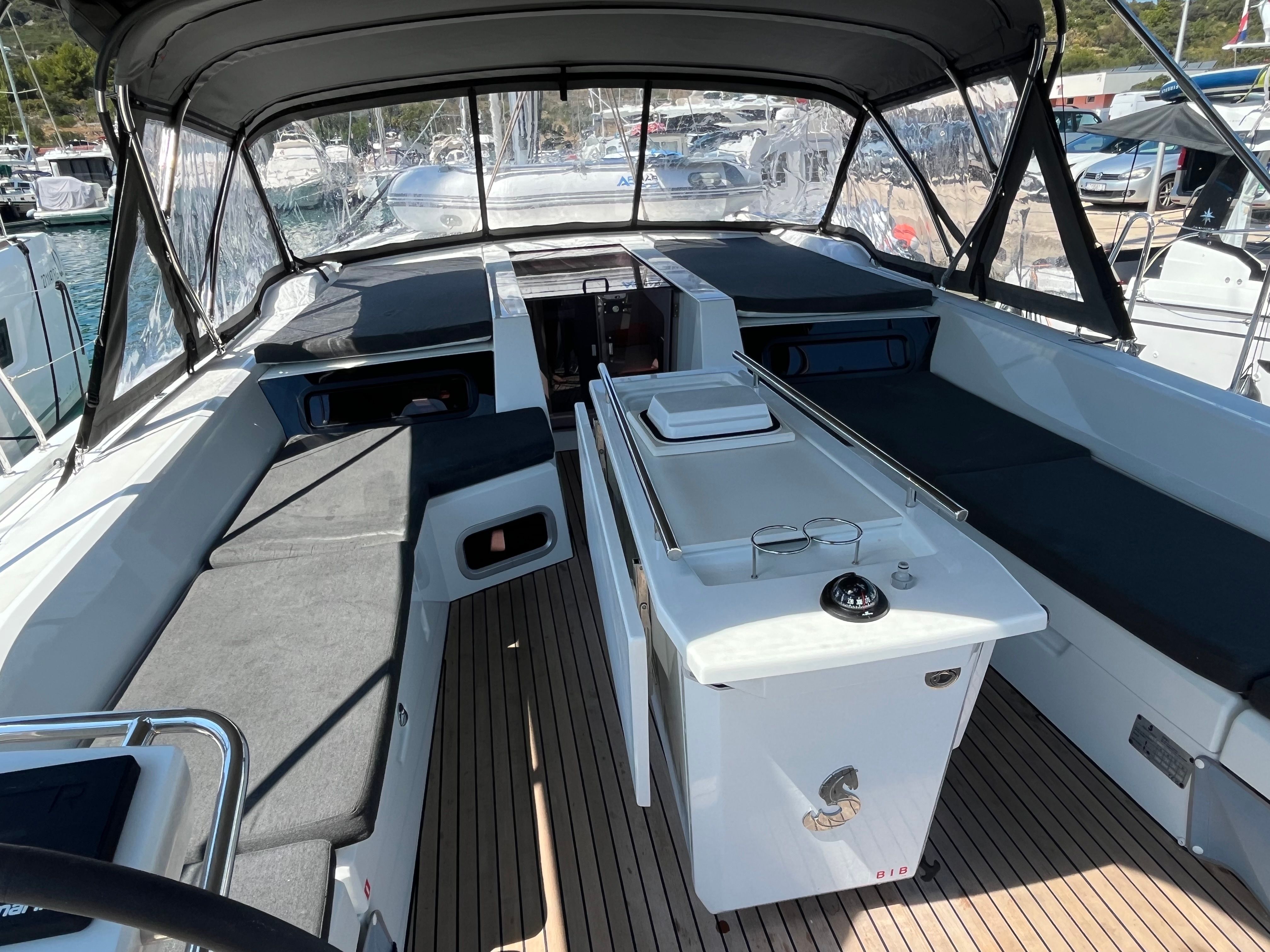 Beneteau Oceanis 51.1 | OceanChill