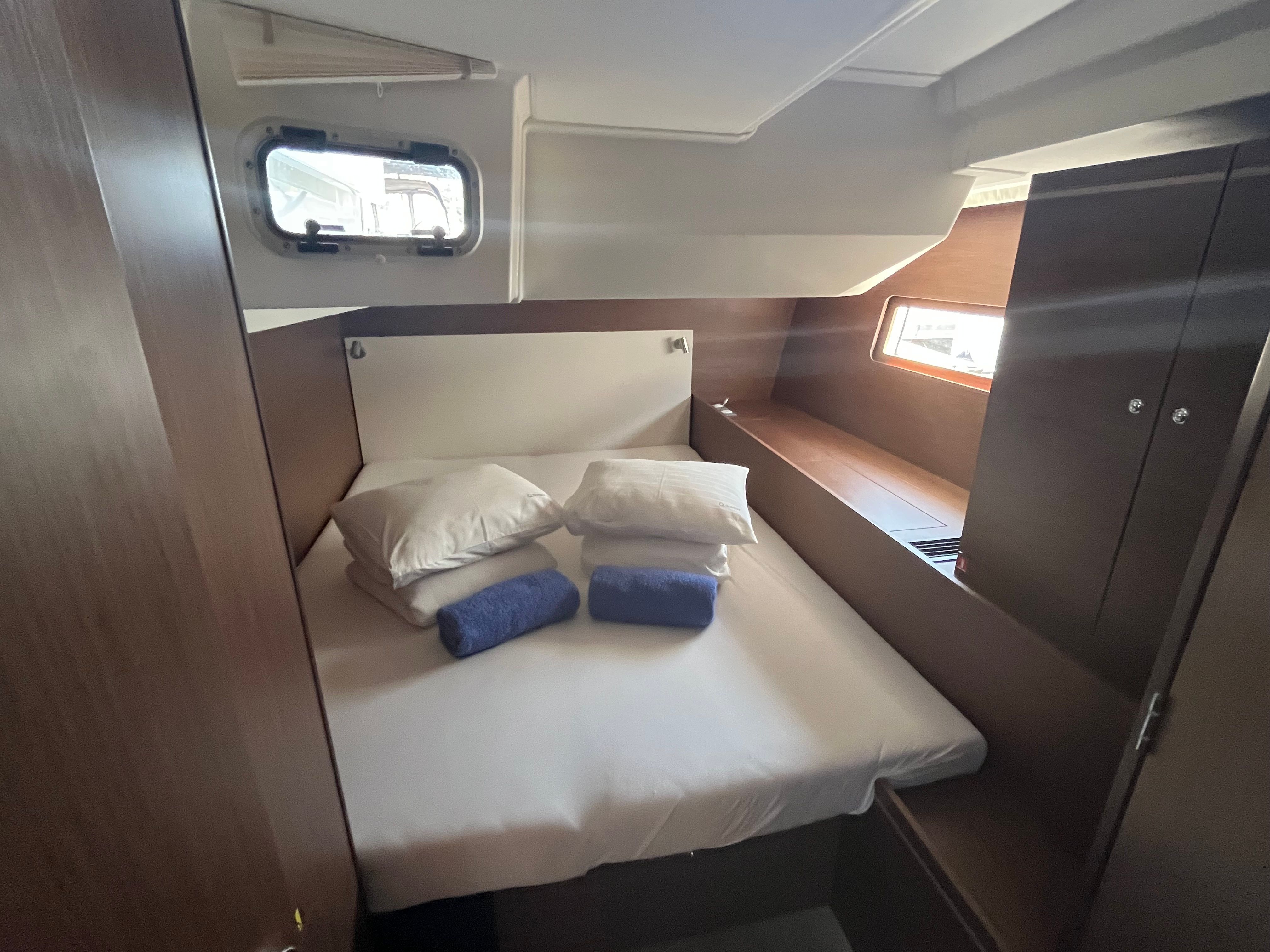 Beneteau Oceanis 51.1 | OceanChill