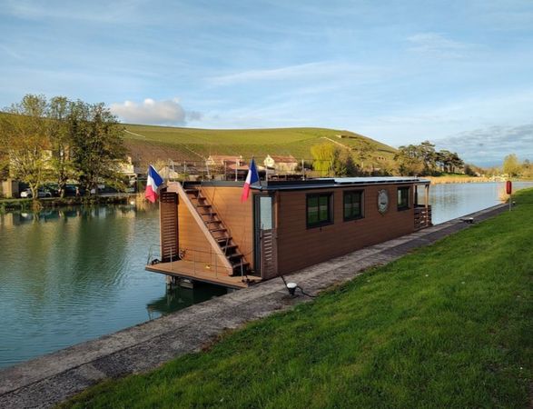 Custom Built 49 | Ay Champagne