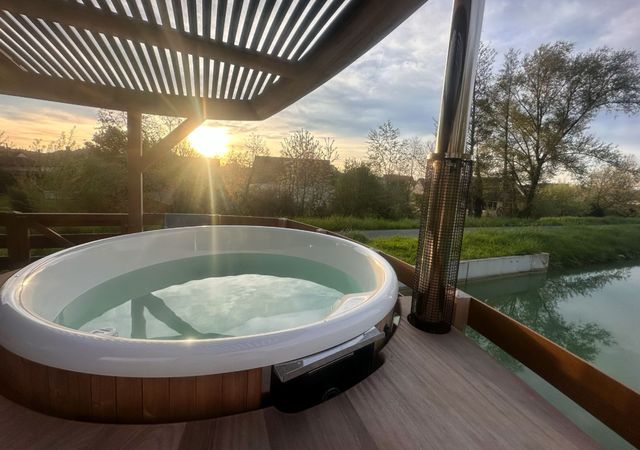 Custom Built 49 | Ay Champagne