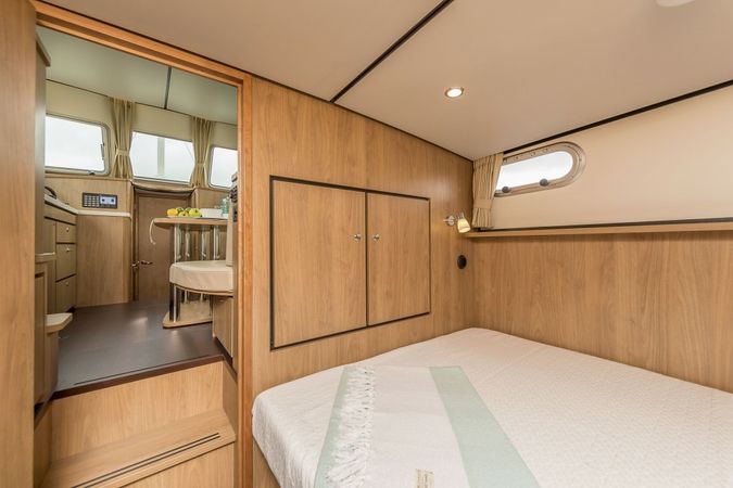 Linssen GS 30.0 AC | Jana