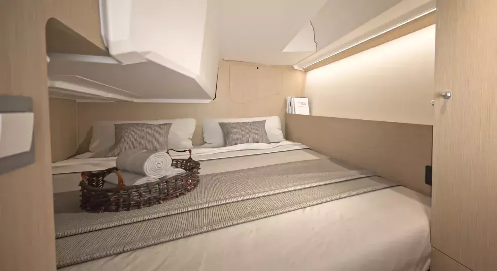 Beneteau Oceanis 37.1 | Kairos