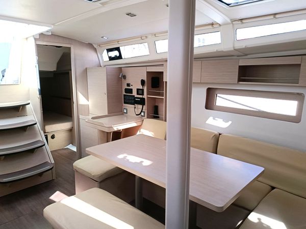 Beneteau Oceanis 37.1 | Kairos