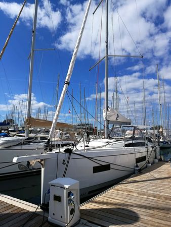 Beneteau Oceanis 37.1 | Kairos
