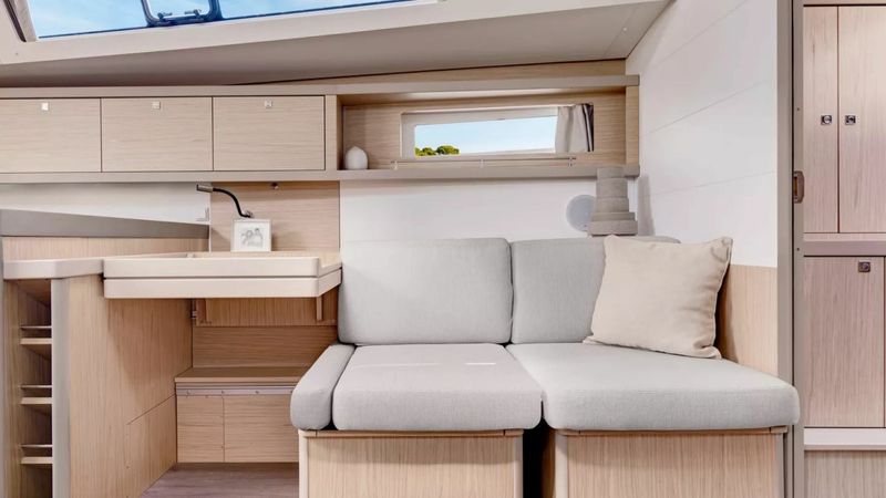 Beneteau Oceanis 45 | Solent Mistress