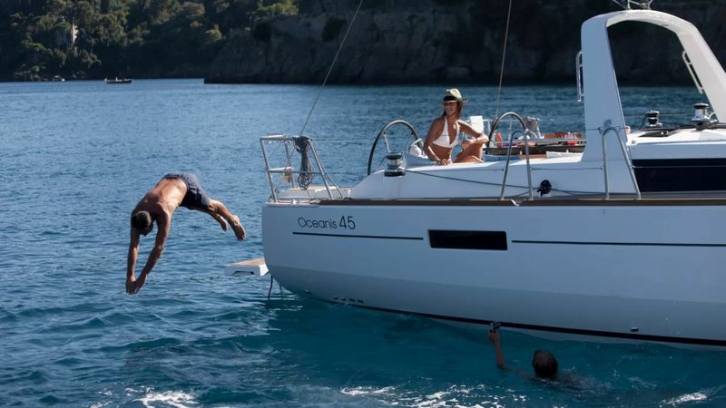 Beneteau Oceanis 45 | Solent Mistress