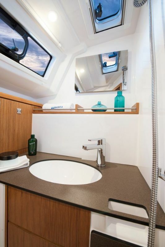 Bavaria Cruiser 37 | Ocean Life 1