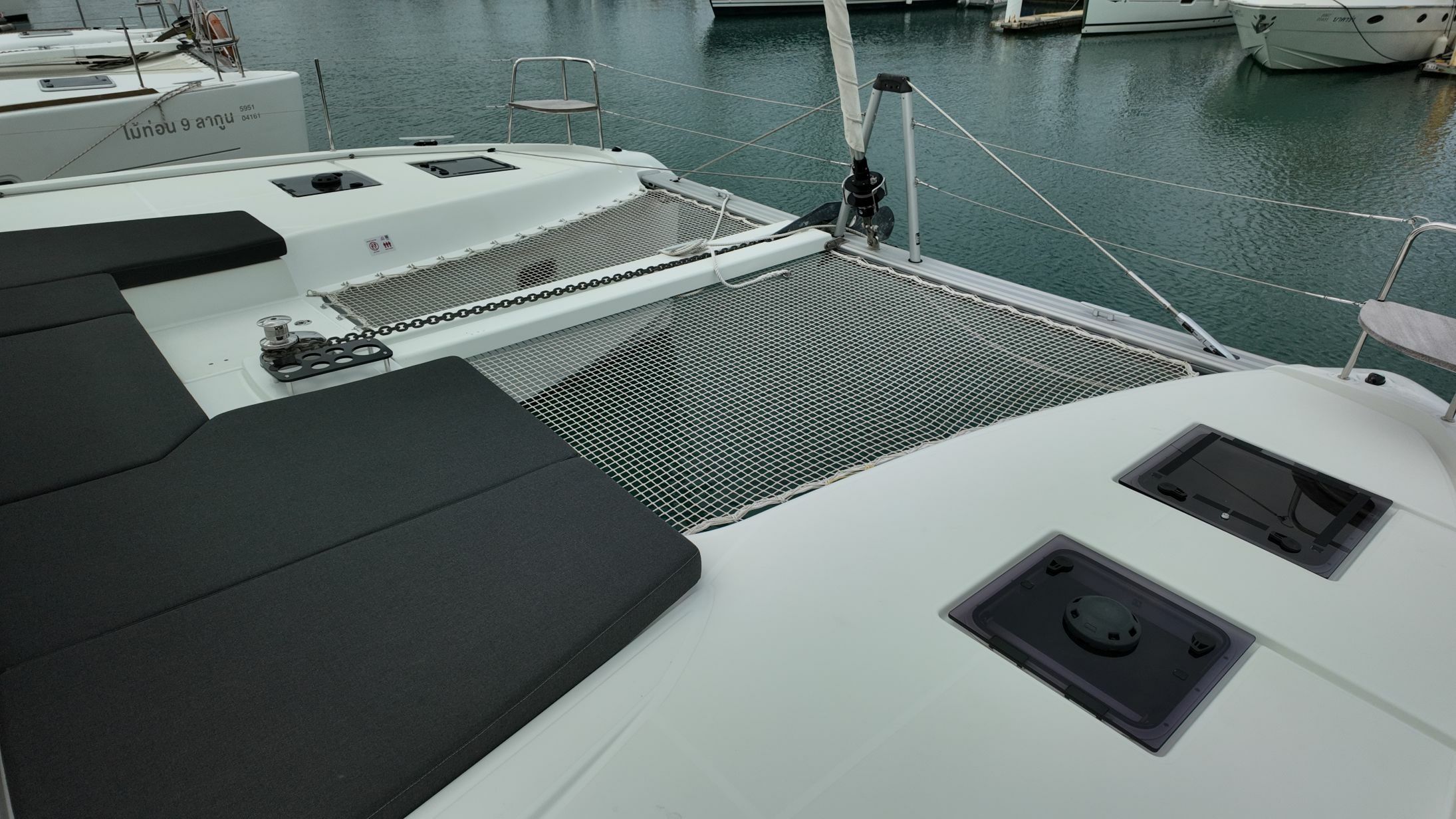 Lagoon 43 | Cloud Dancer 2