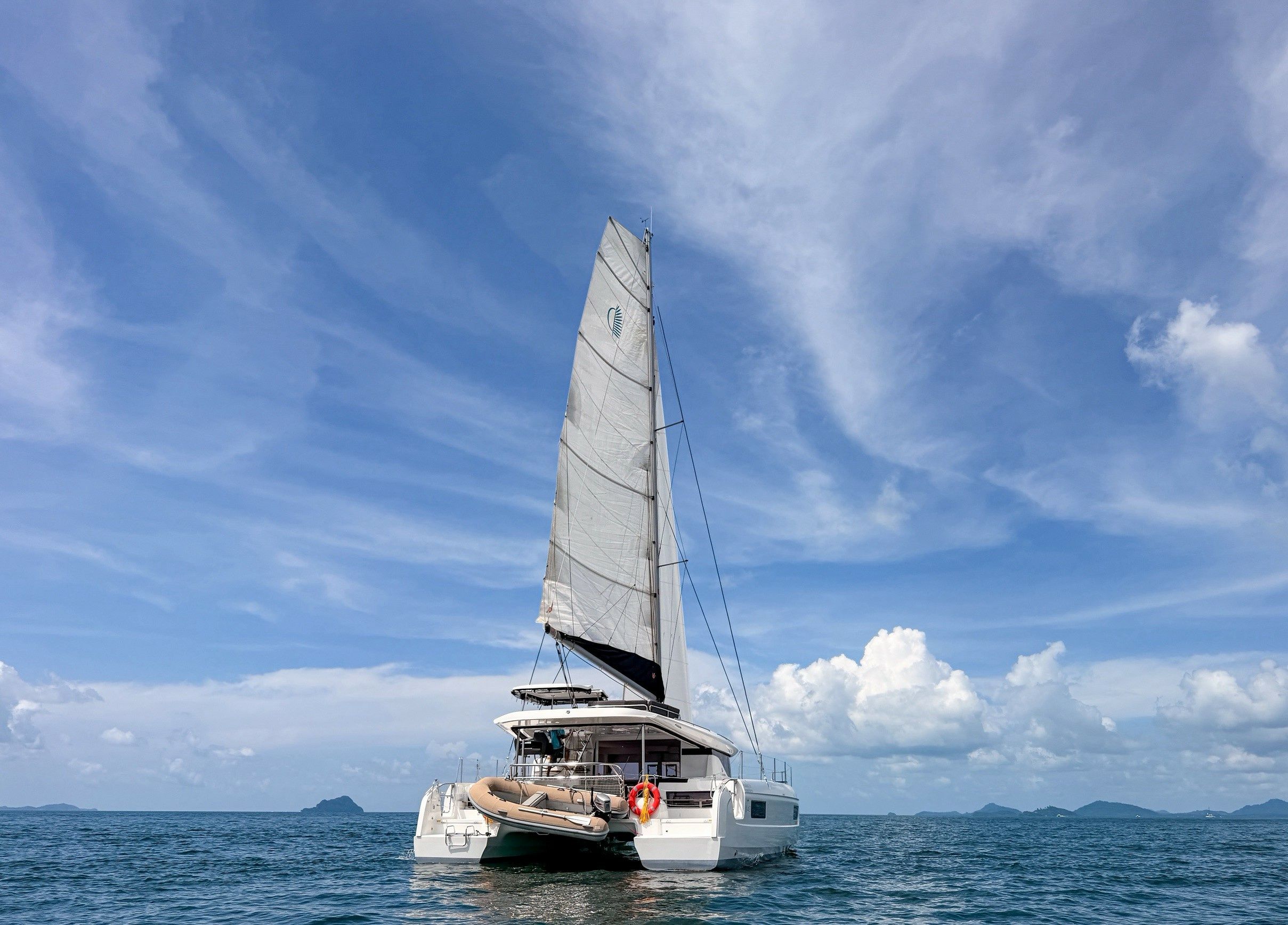 Lagoon 43 | Cloud Dancer 2
