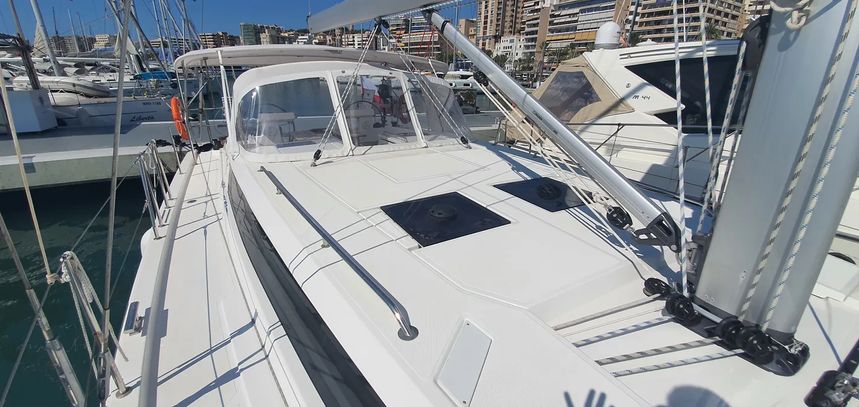 Bavaria C45 | Whisper