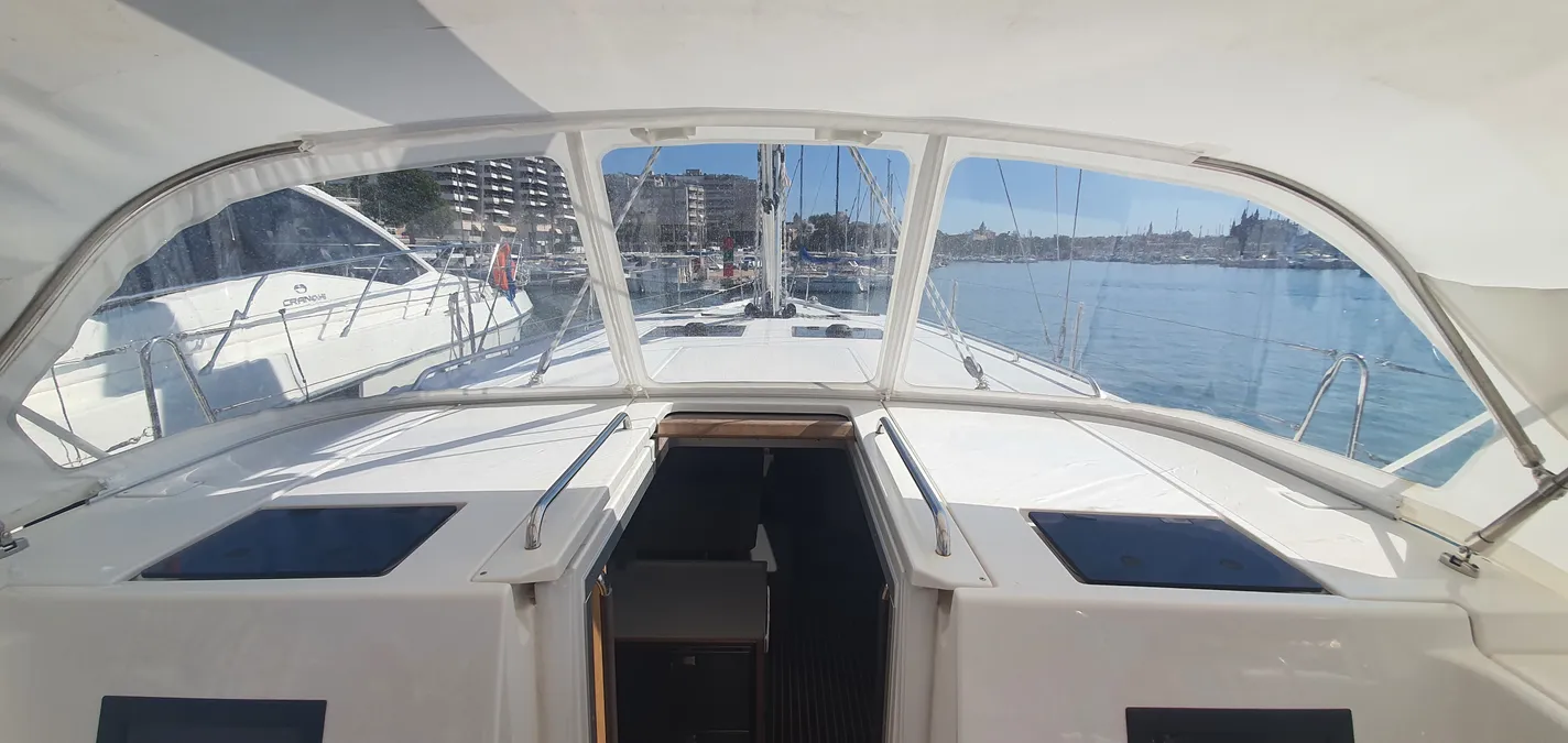 Bavaria C45 | Whisper