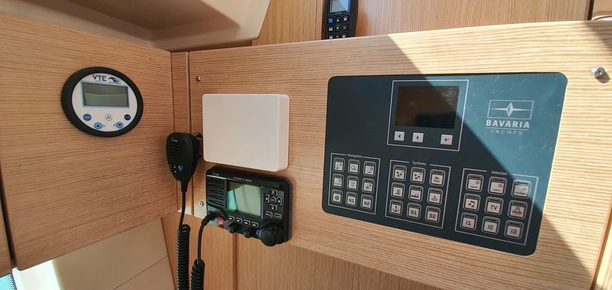 Bavaria C45 | Whisper