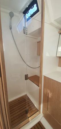 Bavaria C45 | Whisper