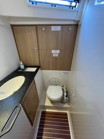 Bavaria Cruiser 46 | Aura