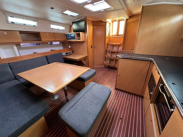 Bavaria Cruiser 46 | Aura