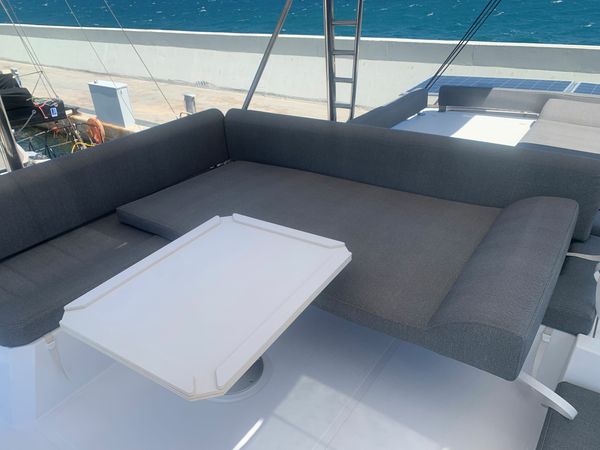 Bali 4.6 | Ammos 5