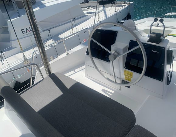 Bali 4.6 | Ammos 5