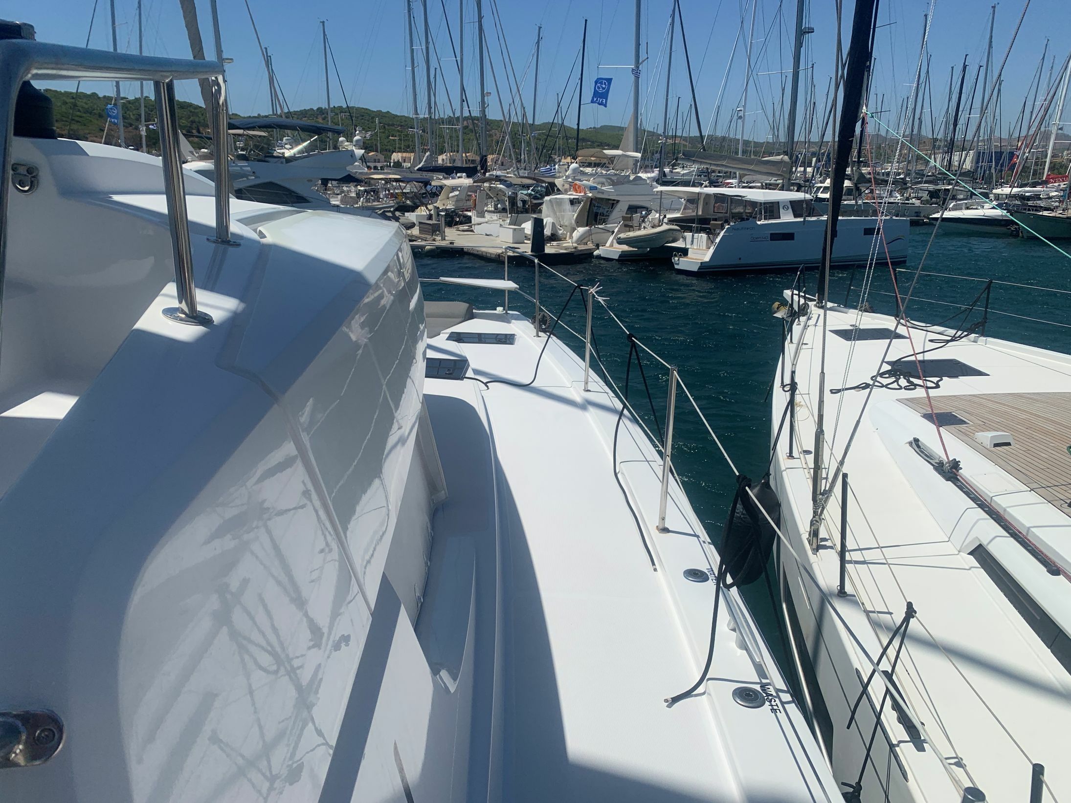 Bali 4.6 | Ammos 5