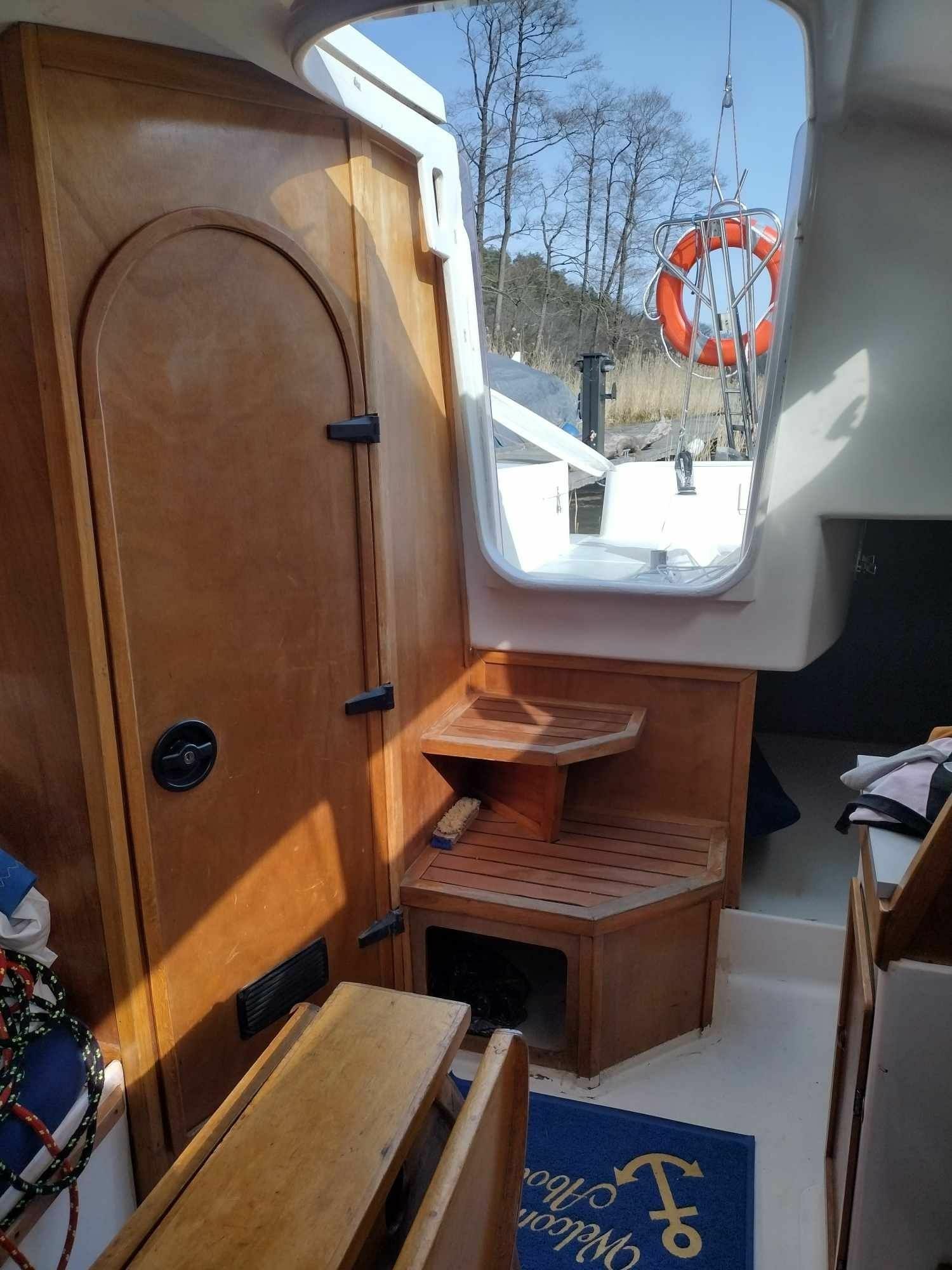 Janmor 28 | Dom Perignon