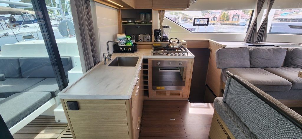 Lagoon 51 | Moondance