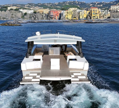 Seabus 380 | Terrace Master