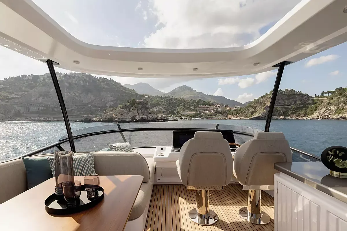 Azimut 60 | Olivia