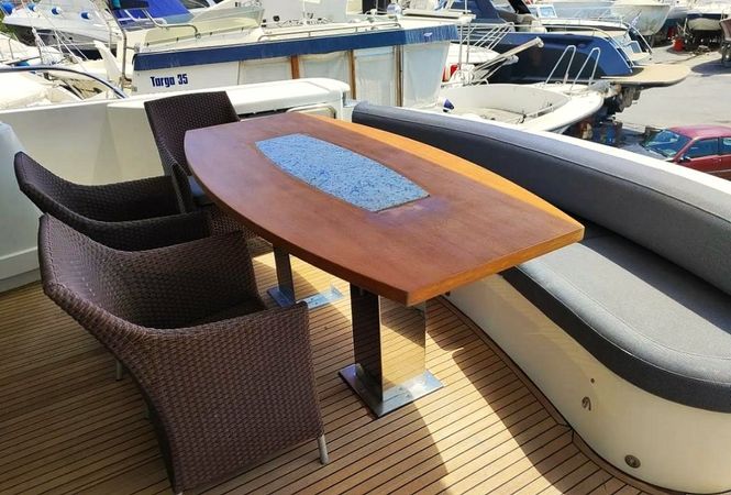 Dominator 62S | Carmen