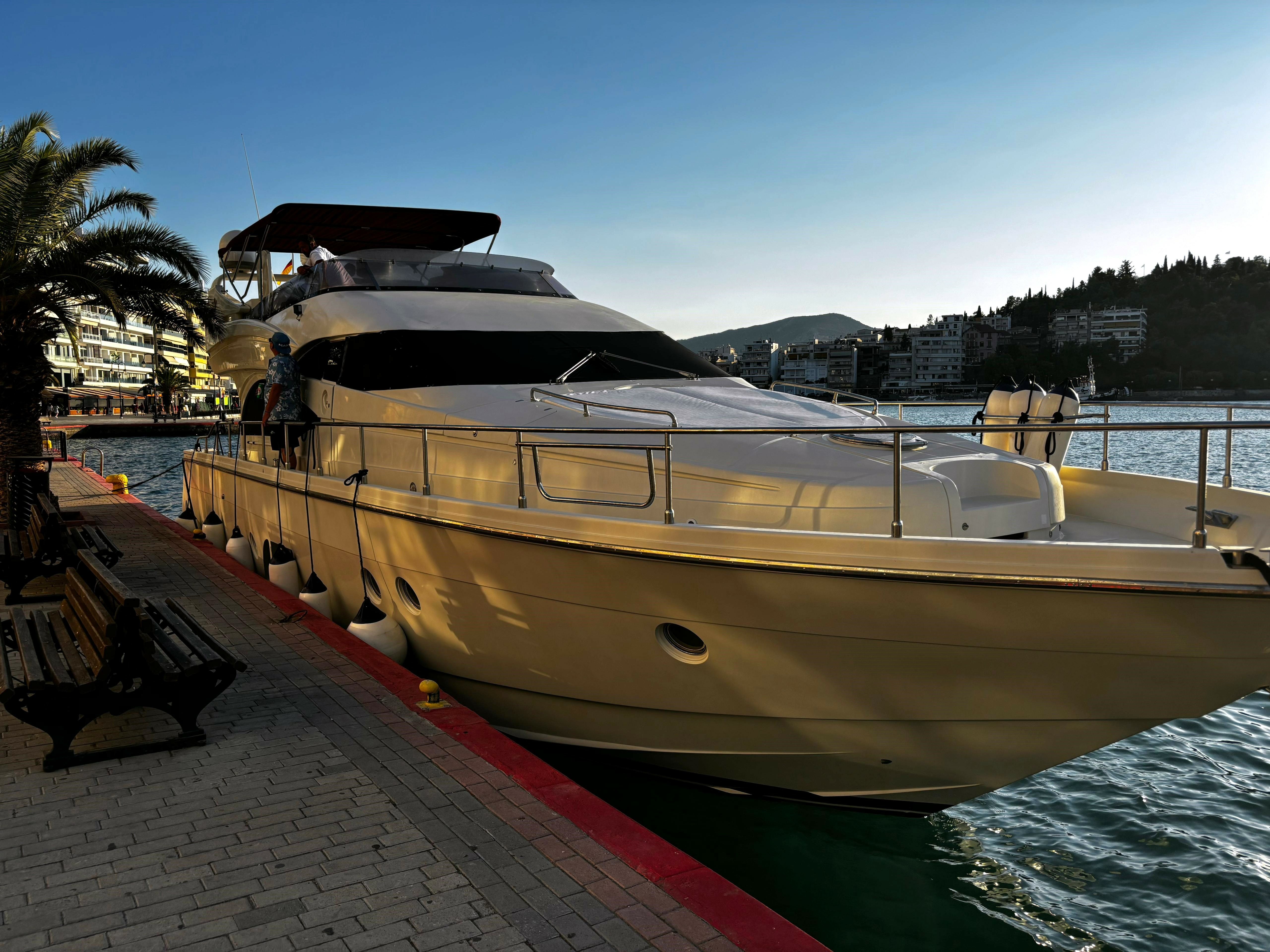 Dominator 62S | Carmen