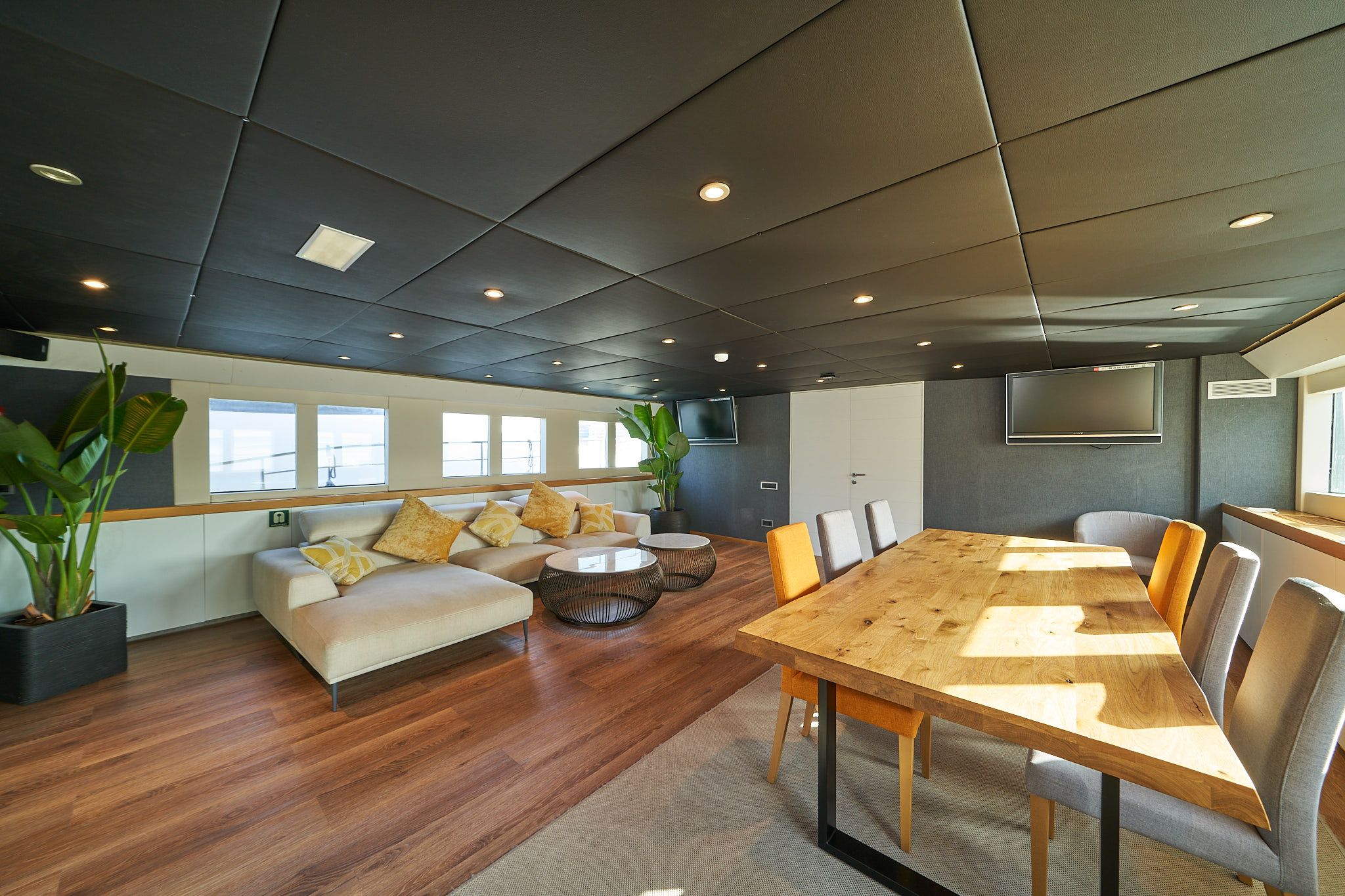 Explorer 92 | Boramar Luxe