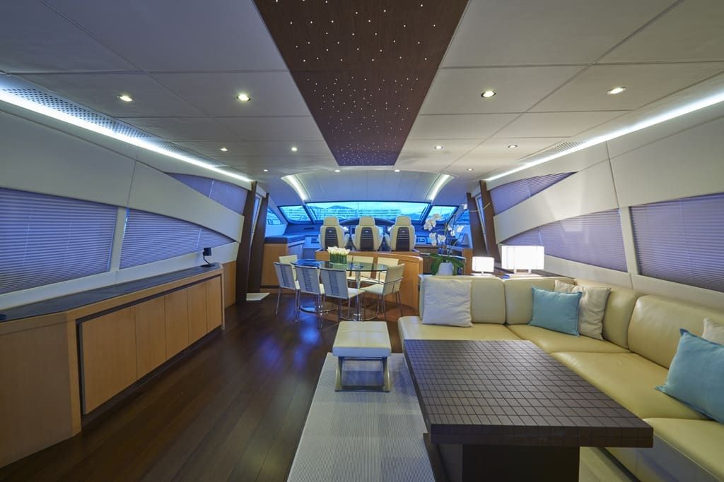 Pershing 90 | Danzas