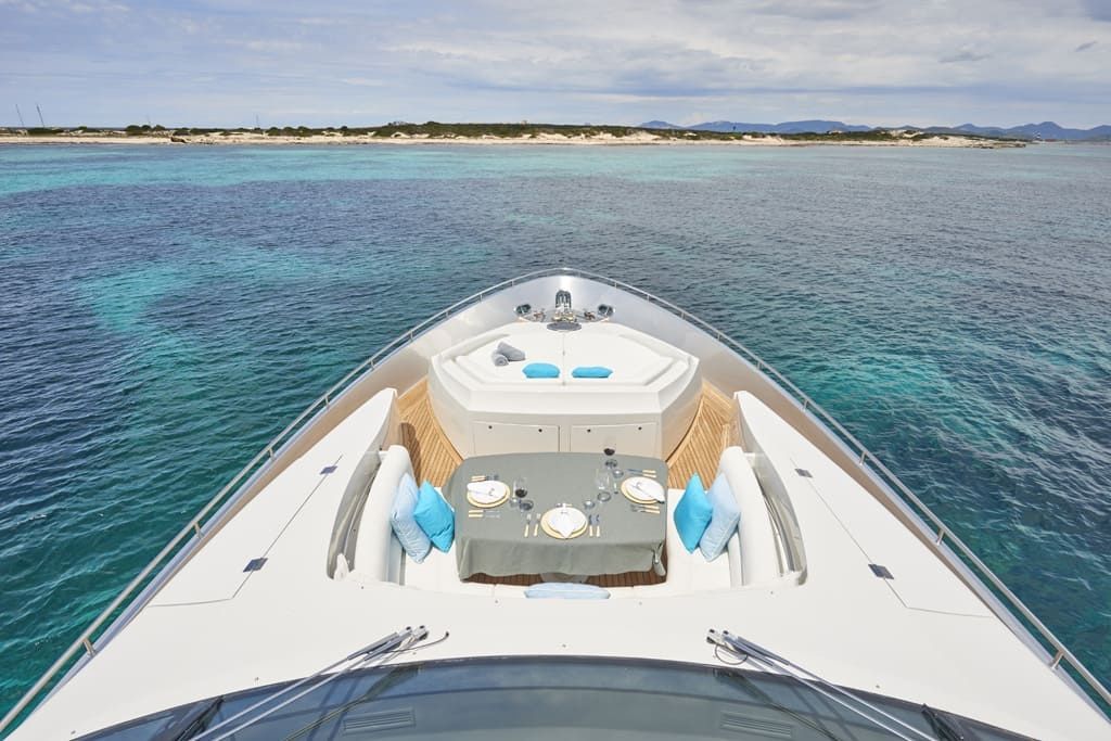 Pershing 90 | Danzas