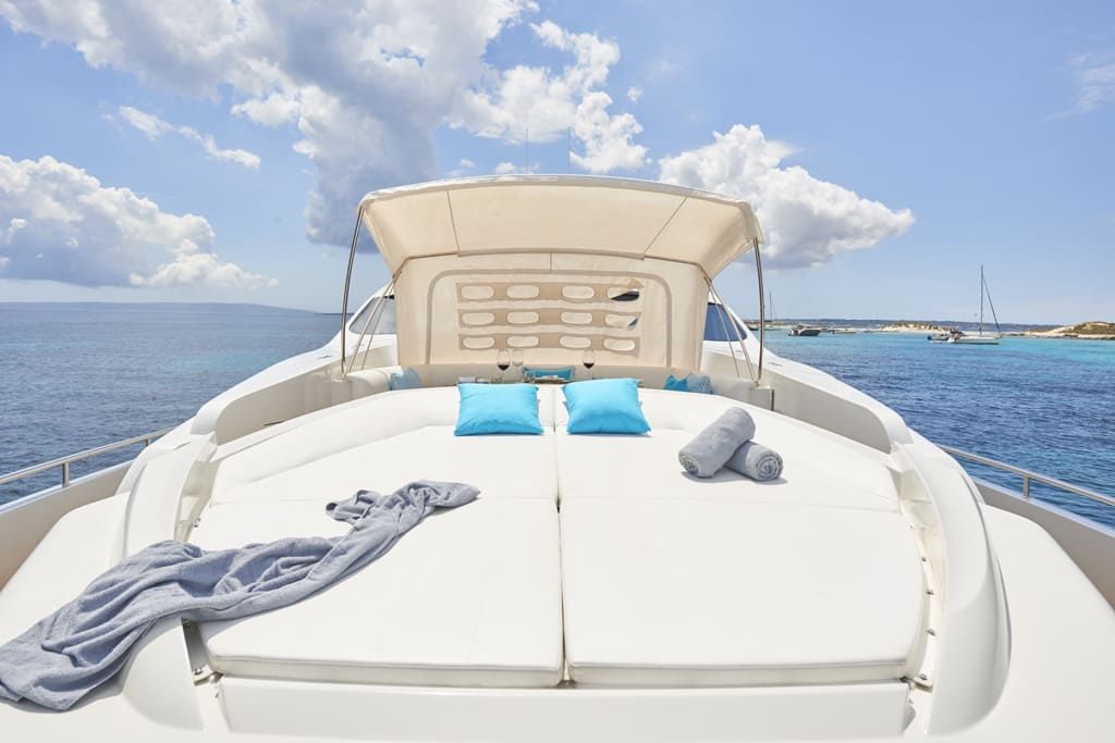 Pershing 90 | Danzas