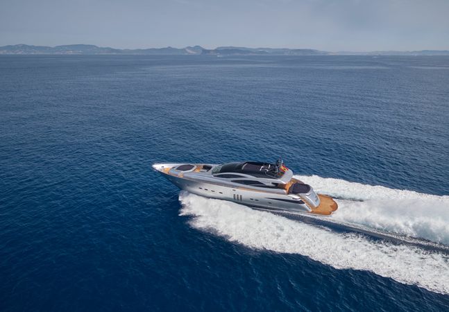 Pershing 90 | Danzas