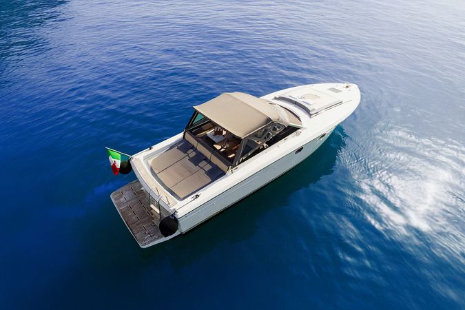 Baia 40 | Flying Dutchman